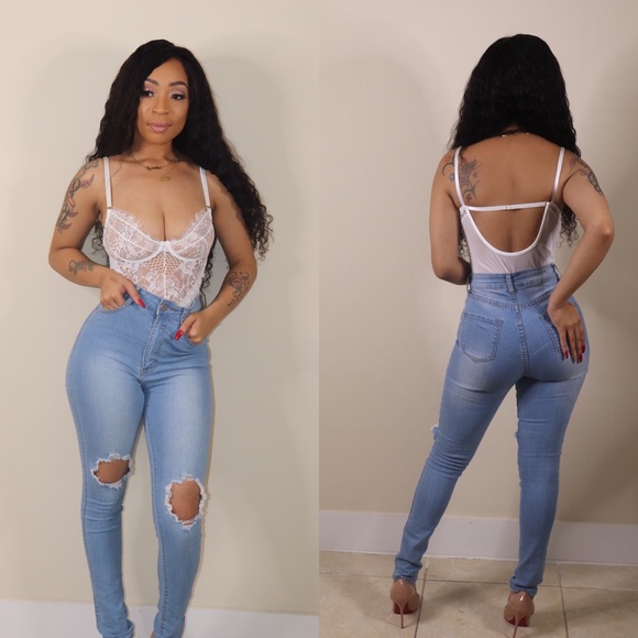 Lisa Lace Teddy Bodysuit White - Picture 4 of 5